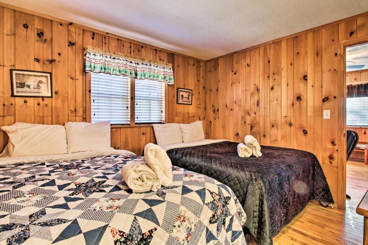 Private Pet Friendly With Hot Tub! Ferienhaus *